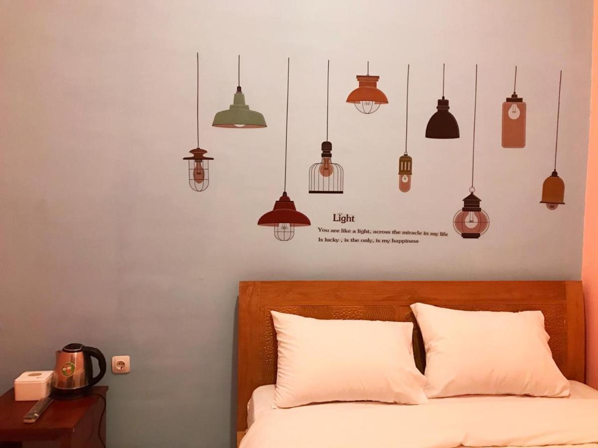 รูมแซด บัดเจ็ต Hotel เซอมารัง ภายนอก รูปภาพ